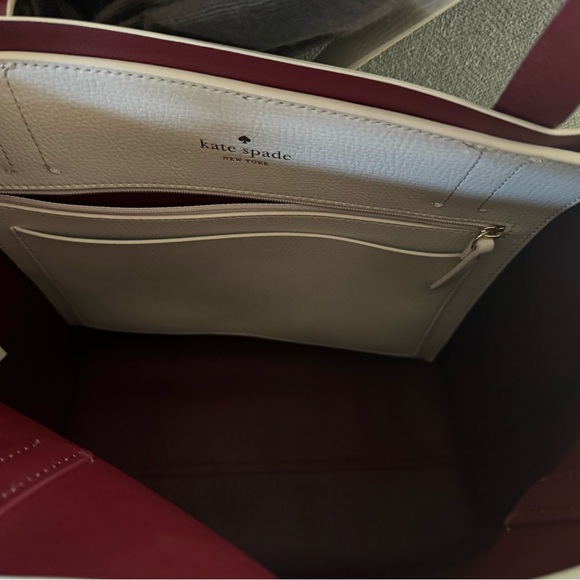 Kate Spade - Picture 3 of 4